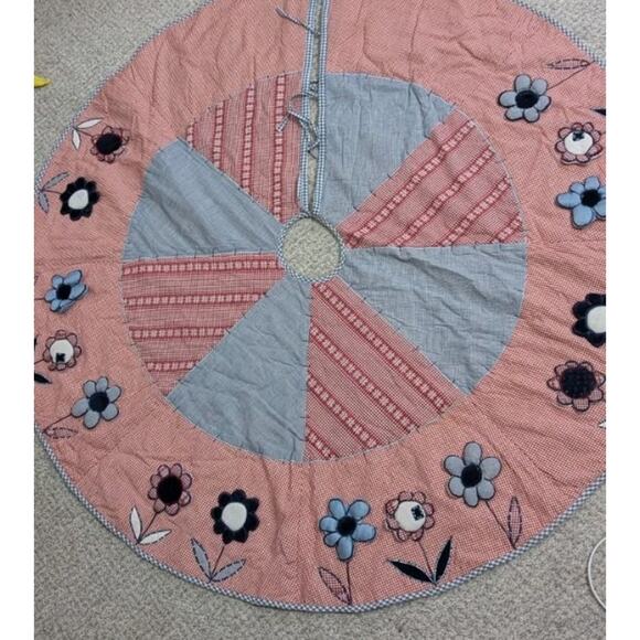 Vtg Quilted Patchwork Christmas Tree Skirt Red White Blue Gingham Country USA - Picture 11 of 11